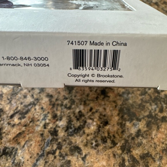 NEW Brookstone Digital Golf Scorecard (O54) - Picture 5 of 6